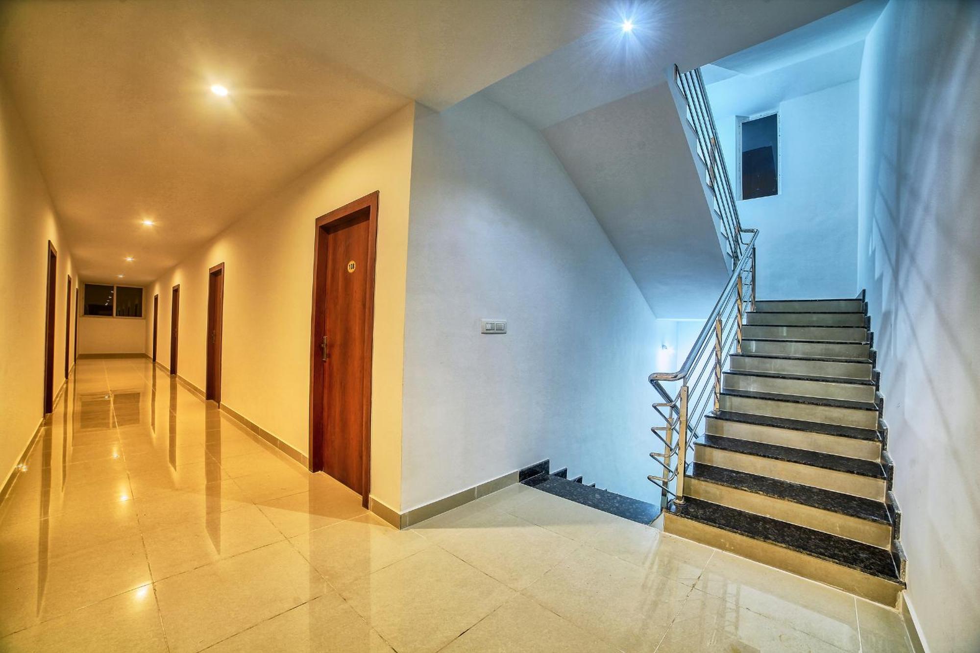 Visa Inn Hotel 4Kms From Airport L Free Airport Pickup & Drop 24X7 Devanahalli Exteriör bild